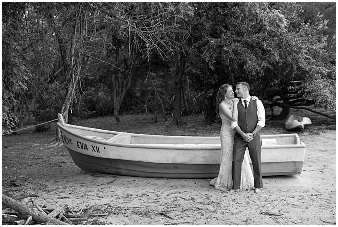 Trash the Dress Session | Day after Wedding Photo Shoot | Beach Wedding in Guanacaste Costa Rica | Dreams Las Mareas Wedding Costa Rica | Destination Wedding | Martina Liana Wedding Gown | Photo by Richard and Tara Photography