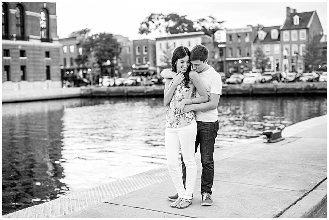 Fell's Point Baltimore Engagement Session | Summer Engagement Inspiration in downtown Baltimore | Summer engagement outfit inspiration | Photo by Richard and Tara Photography